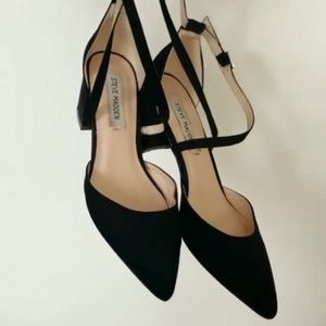 Steve Madden Black Suede Sandals